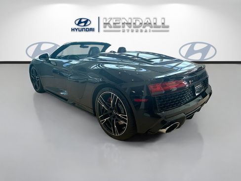 Used 2021 Audi R8 V10 RWD image 4