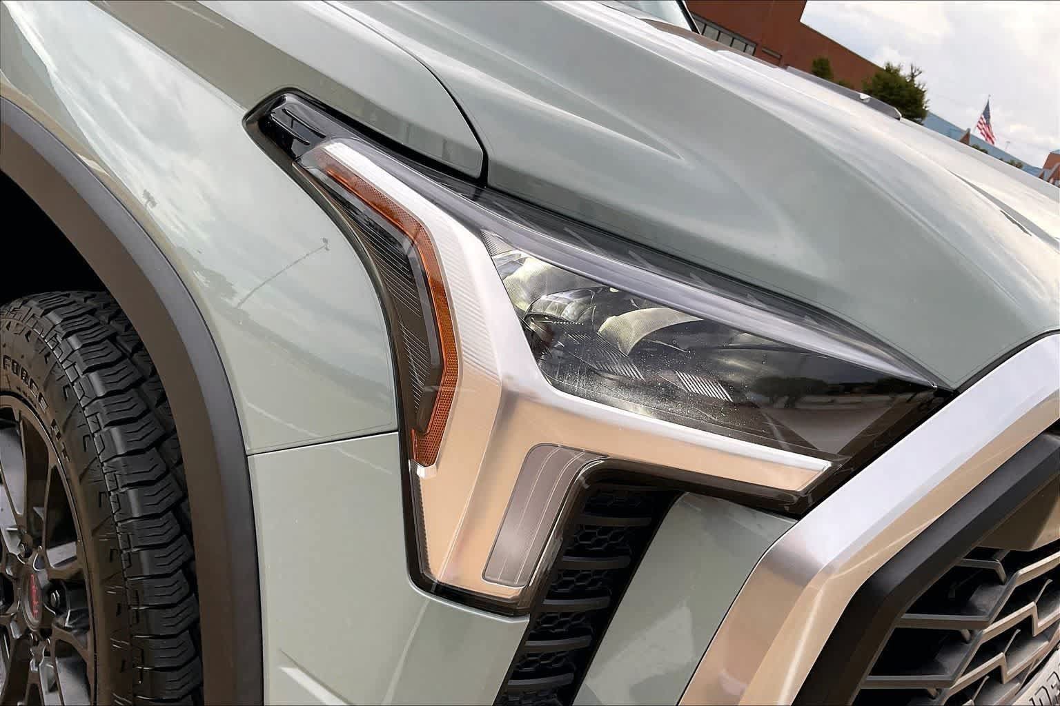 Used 2023 Toyota Tundra Limited w/ TRD Off-Road Package AWD/4WD image 31