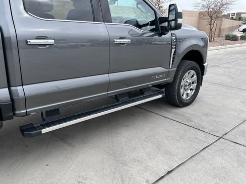 Used 2025 Ford F250 Lariat w/ Chrome Package image 9