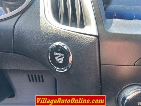 Used 2019 Ford Edge SEL w/ Equipment Group 201A AWD/4WD image 27