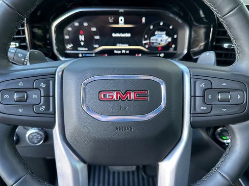 Certified 2025 GMC Sierra 1500 Elevation w/ Preferred Package AWD/4WD image 24