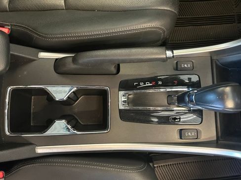 Used 2015 Honda Accord EX-L image 24
