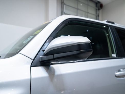 Used 2024 Toyota 4Runner SR5 image 12