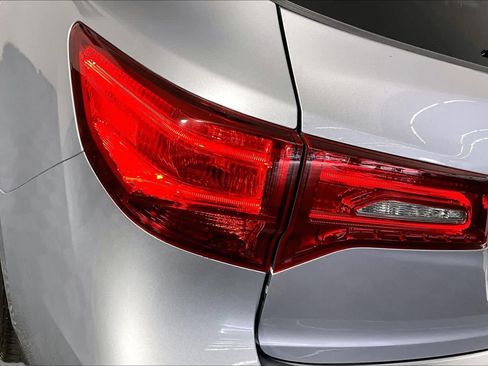 Used 2017 Acura MDX FWD w/ Technology Package image 27