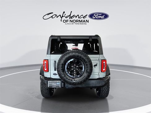 Used 2024 Ford Bronco Wildtrak image 7