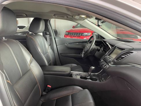 Used 2019 Chevrolet Impala Premier image 25