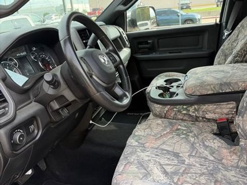 Used 2022 RAM 2500 Tradesman AWD/4WD image 3