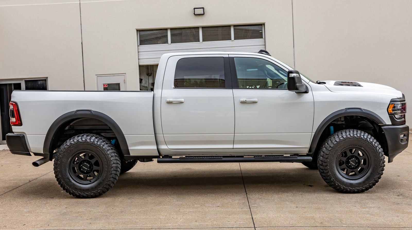 Used 2023 RAM 2500 Power Wagon w/ Level 2 Equipment Group AWD/4WD image 11