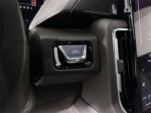 New 2026 GMC Yukon Elevation w/ LPO, Get Active Package image 17