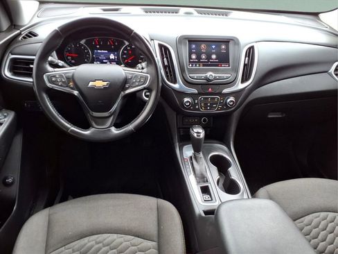 Used 2021 Chevrolet Equinox LT FWD image 9