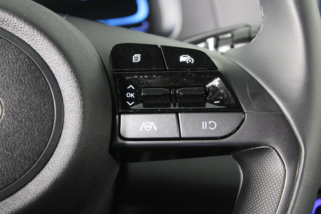 Certified 2026 Hyundai Elantra Sport FWD image 27