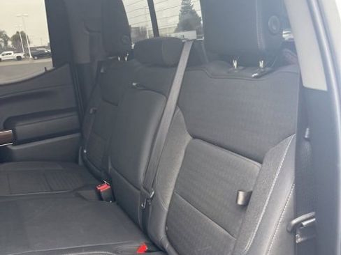 Used 2019 Chevrolet Silverado 1500 LT Trail Boss image 9