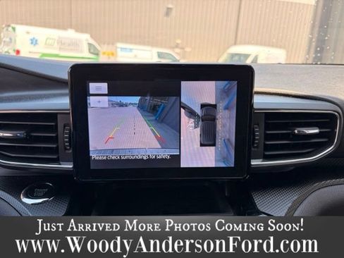 Used 2023 Ford Explorer ST-Line w/ Class IV Trailer Tow Package RWD image 12