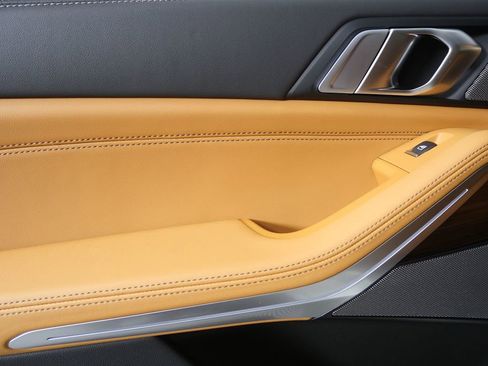 Certified 2026 BMW X5 xDrive50e w/ M Sport Package image 14