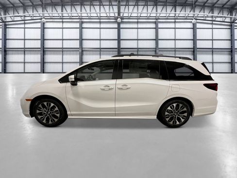 New 2026 Honda Odyssey Elite image 2