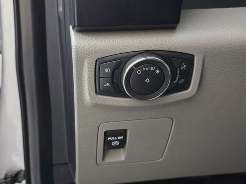 Used 2015 Ford F150 XL w/ Equipment Group 101A Mid image 24