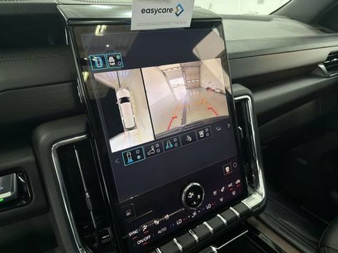 New 2026 GMC Yukon XL Denali AWD/4WD image 32