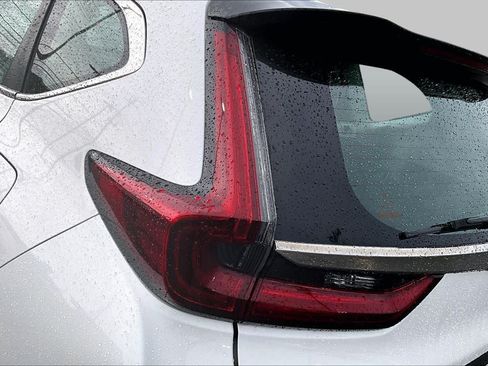 Used 2021 Honda CR-V LX image 29