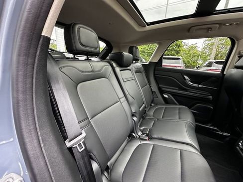 Certified 2024 Lincoln Corsair AWD w/ Equipment Group 101A image 39