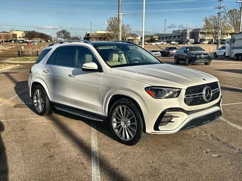 New 2026 Mercedes-Benz GLE 450 4MATIC image 11