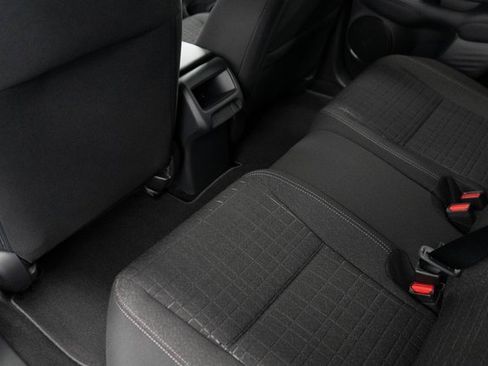 New 2026 Honda HR-V LX image 17