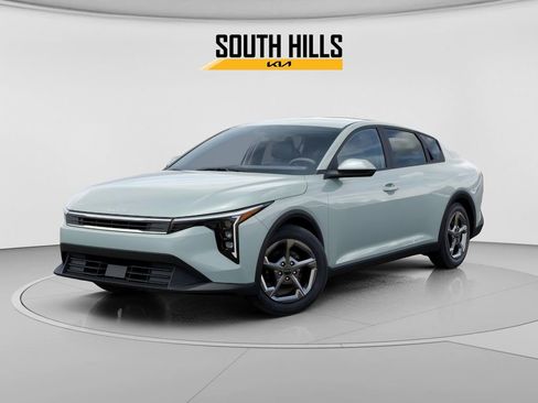 New 2026 Kia K4 LXS FWD image 1