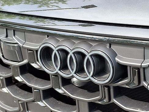 New 2026 Audi Q8 Premium Plus image 23