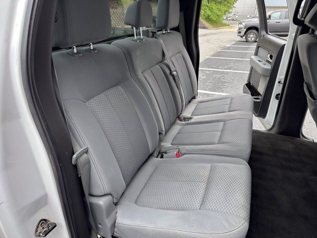Used 2013 Ford F150 XLT w/ Luxury Equipment Group AWD/4WD image 28