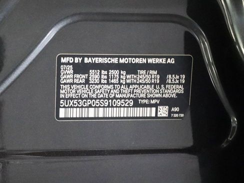 Used 2025 BMW X3 xDrive30i w/ Premium Package image 30