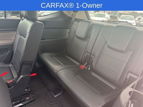 Used 2022 Volkswagen Atlas SEL R-Line image 33