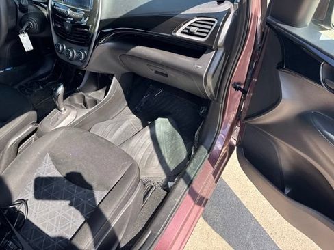 Used 2021 Chevrolet Spark LT FWD image 10