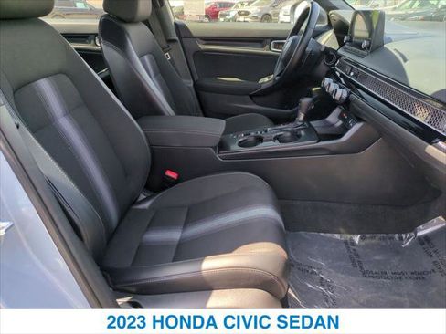 Used 2023 Honda Civic Sport image 25
