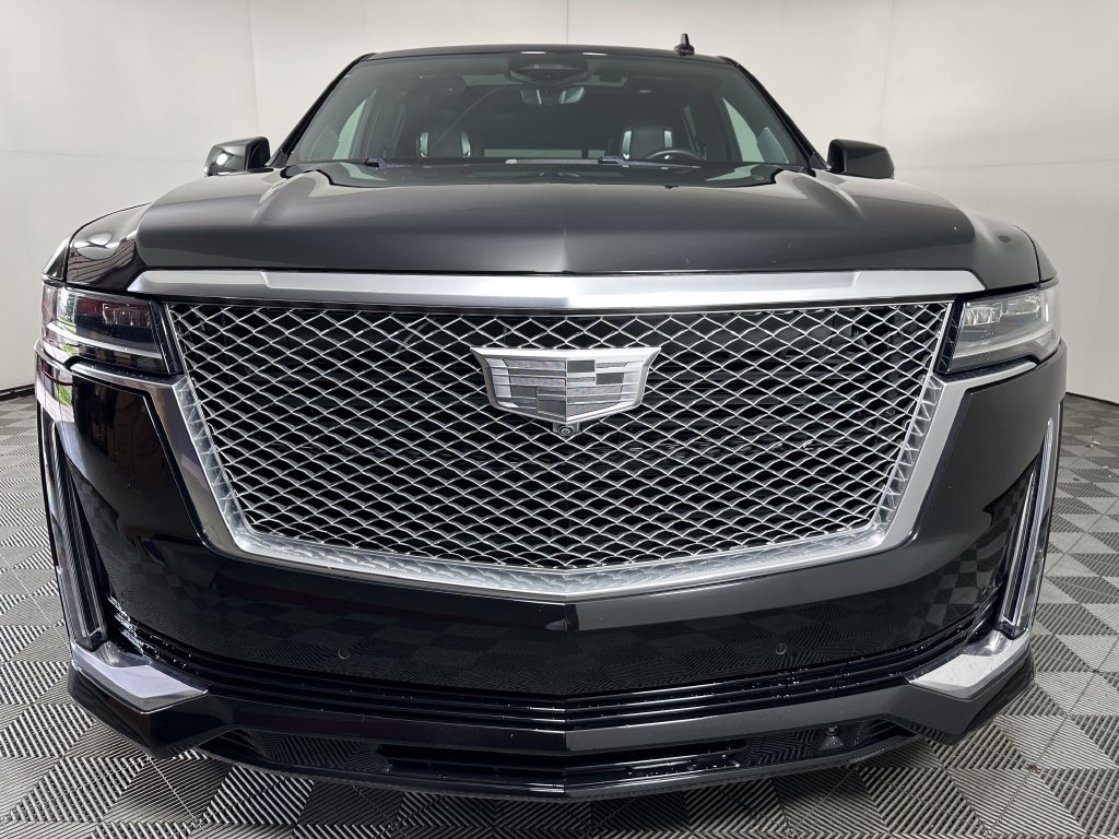 Used 2023 Cadillac Escalade Premium Luxury Platinum w/ LPO, Radiant Package AWD/4WD image 8