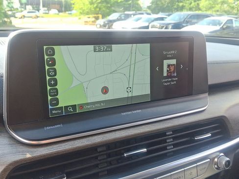 Used 2022 Kia Telluride SX w/ SX Prestige Package image 27