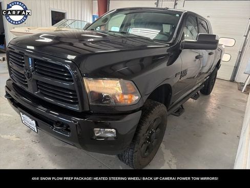 Used 2016 RAM 2500 Big Horn w/ Black Appearance Group AWD/4WD image 3