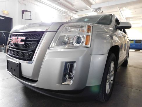 Used 2012 GMC Terrain SLE w/ Convenience Package AWD/4WD image 7