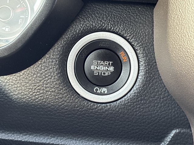 Used 2022 RAM 1500 Laramie AWD/4WD image 28