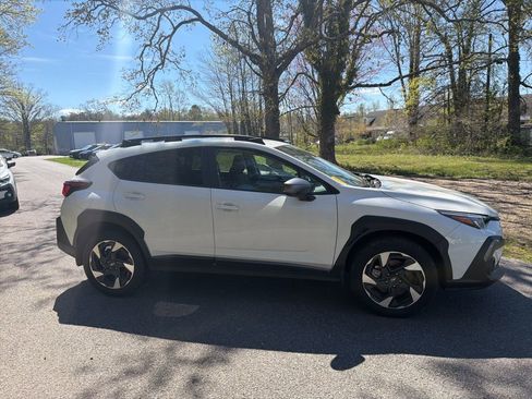 Used 2025 Subaru Crosstrek 2.5i Limited w/ Crosstrek Mirror Package image 2