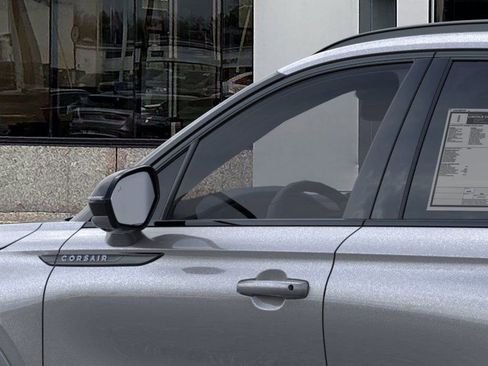 New 2025 Lincoln Corsair Reserve w/ Jet Appearance Package AWD/4WD image 20