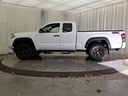 Certified 2021 Toyota Tacoma SR image 2