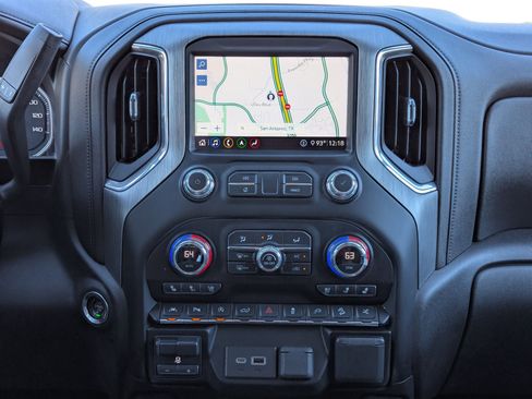 Used 2020 GMC Sierra 1500 Denali w/ Denali Ultimate Package image 18