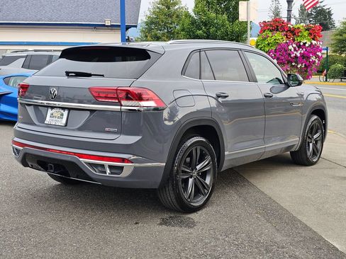 Used 2021 Volkswagen Atlas Cross Sport SE w/ Panoramic Sunroof Package AWD/4WD image 5