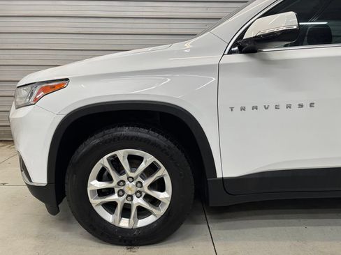 Used 2018 Chevrolet Traverse LT AWD/4WD image 4
