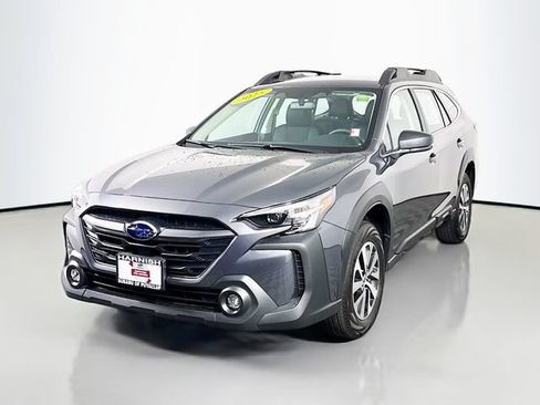 Certified 2025 Subaru Outback AWD/4WD image 4