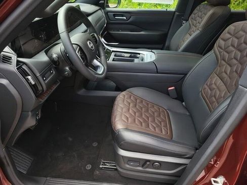 New 2025 Nissan Armada Platinum w/ Convenience Package image 19