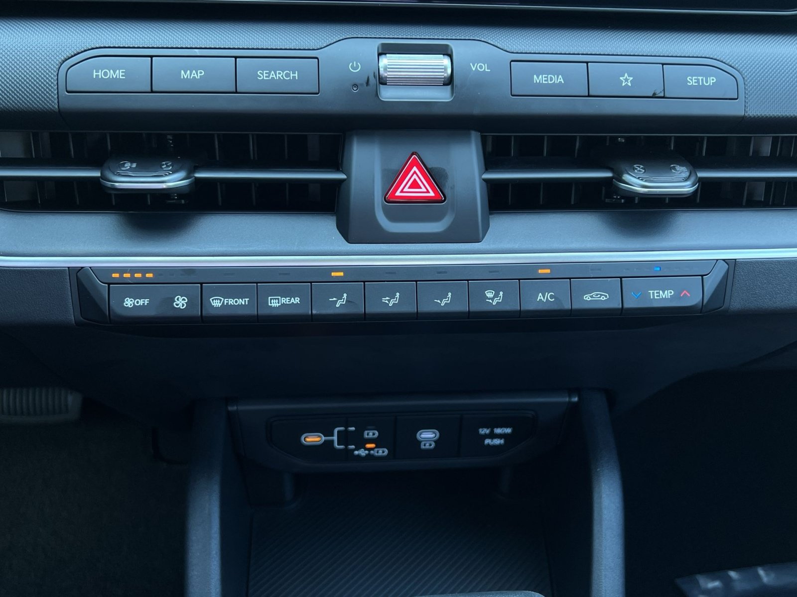 New 2026 Kia K4 FWD image 27