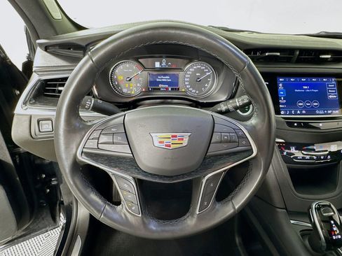 Used 2021 Cadillac XT5 Premium Luxury image 13