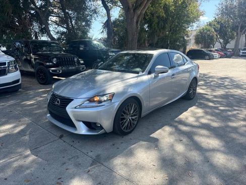 Used 2016 Lexus IS 200t image 2