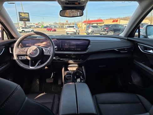 Used 2024 Buick Envision Preferred image 22