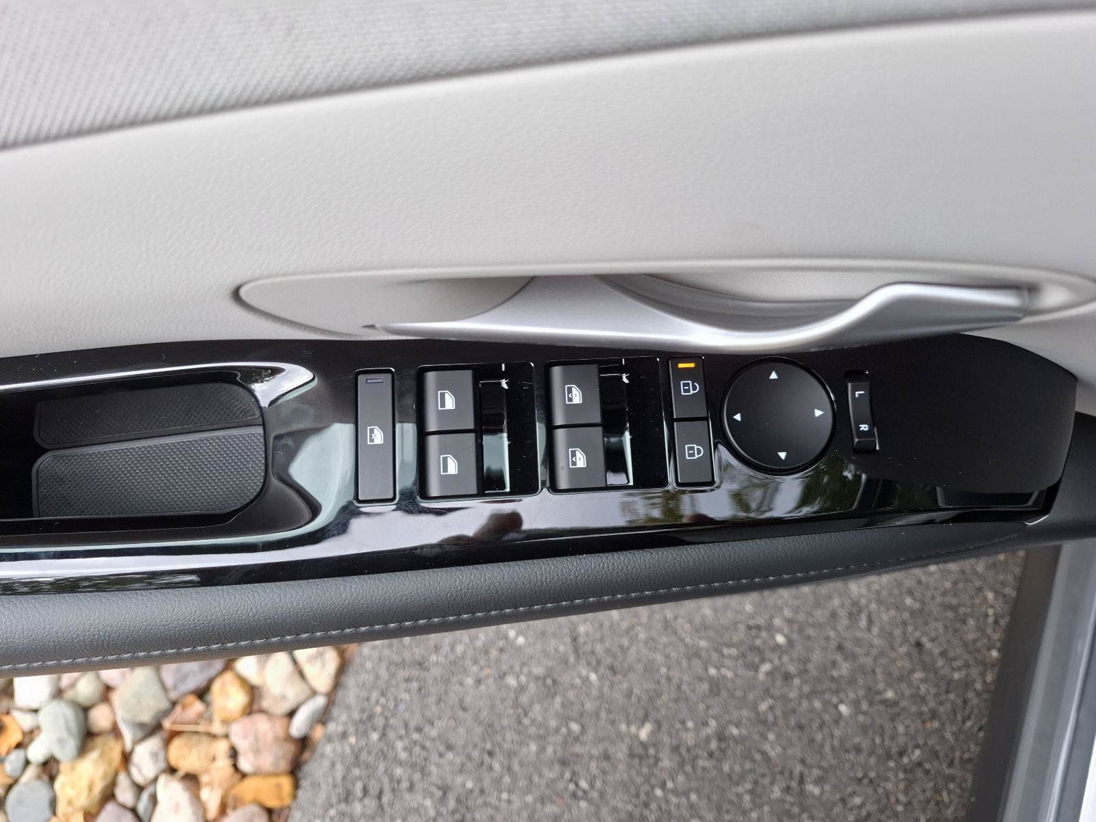 New 2026 Hyundai Tucson Limited AWD/4WD image 18